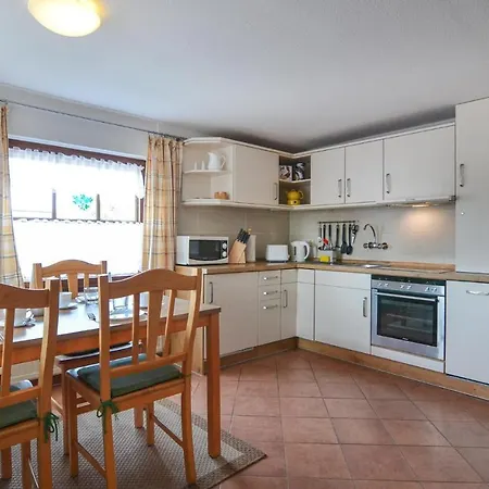 2 Bedroom Cozy In Mariendorf Holiday home