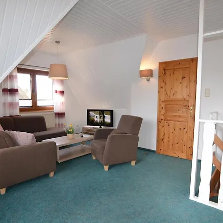 Holiday home 2 Bedroom Cozy In Mariendorf *